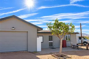 3372 N Hunt Rd, Golden Valley, AZ 86413 - Photo 1