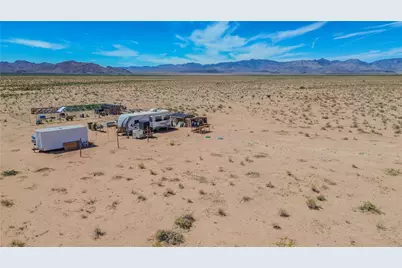 12393 Jemez Road, Kingman, AZ 86401 - Photo 9
