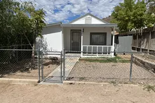 143 Walnut St, Kingman, AZ 86401 - Photo 1