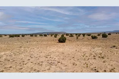53177 N Arroyo Drive, Seligman, AZ 86337 - Photo 15