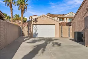 298 N Ridge Cove, Bullhead City, AZ 86429 - Photo 9