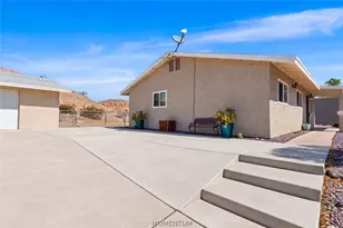 1017 Merrill Ct, Bullhead City, AZ 86442 - Photo 3