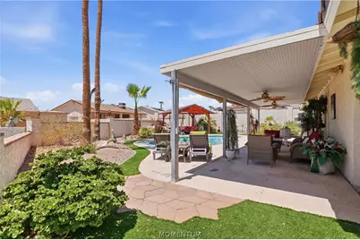 1821 Combat Drive, Lake Havasu, AZ 86403 - Photo 11