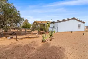 980 S Santa Maria Rd, Golden Valley, AZ 86413 - Photo 65