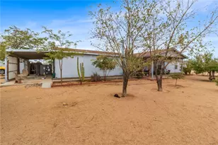 980 S Santa Maria Rd, Golden Valley, AZ 86413 - Photo 55