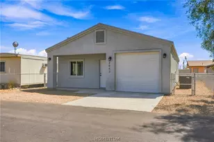 2062 White Sands Dr, Bullhead City, AZ 86442 - Photo 3