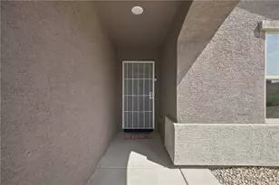 2809 Steamship Dr, Bullhead City, AZ 86442 - Photo 13