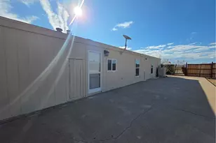 4371 W Belle Dr, Golden Valley, AZ 86413 - Photo 27