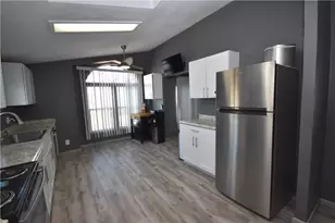 4371 W Belle Dr, Golden Valley, AZ 86413 - Photo 13
