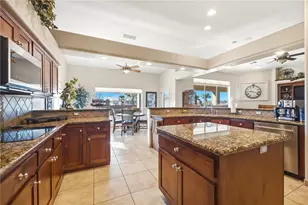 2042 Cactus Ct, Bullhead City, AZ 86442 - Photo 37
