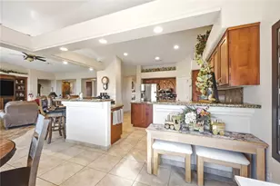 2042 Cactus Ct, Bullhead City, AZ 86442 - Photo 35