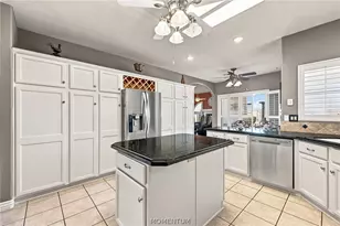 2875 Cresthill Dr, Bullhead City, AZ 86442 - Photo 27