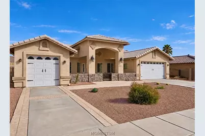 694 Country Club Drive, Kingman, AZ 86401 - Photo 1