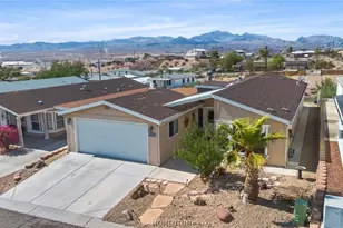 2553 Hillcrest Park Dr, Bullhead City, AZ 86429 - Photo 35