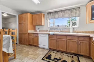 300 E Tusayan Dr, Meadview, AZ 86444 - Photo 11