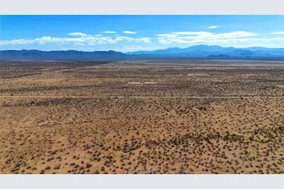 2677 S Tombstone Trail, Golden Valley, AZ 86413 - Photo 17