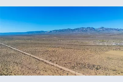 2677 S Tombstone Trail, Golden Valley, AZ 86413 - Photo 11