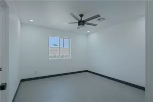 1956 Artesia Dr, Bullhead City, AZ 86442 - Photo 17