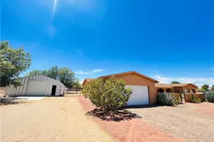 535 S Santa Cruz Rd, Golden Valley, AZ 86413 - Photo 3
