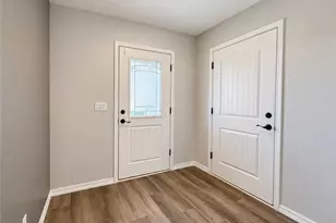 6094 S Tenderfoot Ln, Fort Mohave, AZ 86426 - Photo 5