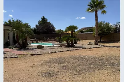 2585 Triangle S Street, Kingman, AZ 86401 - Photo 21