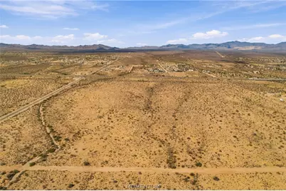 306-31-007 W Brooks Drive, Golden Valley, AZ 86413 - Photo 3