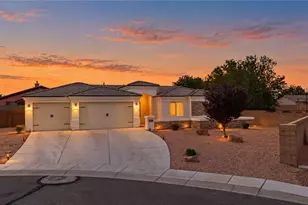 3780 Katie Ln Loop, Kingman, AZ 86401 - Photo 1