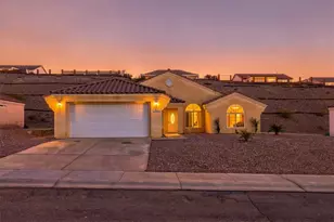 1586 Ilona Dr, Bullhead City, AZ 86442 - Photo 1