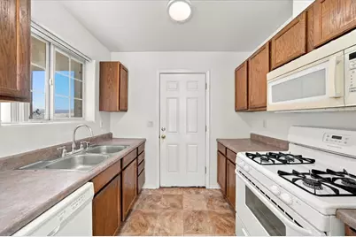 1586 Ilona Drive, Bullhead City, AZ 86442 - Photo 21