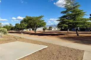 1204 Birch Dr, Kingman, AZ 86409 - Photo 7