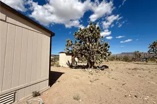 17320 N Mead Dr, Dolan Springs, AZ 86441 - Photo 7