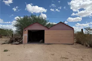 12310 S Fourth St, Yucca, AZ 86438 - Photo 39