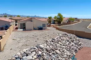3309 Santana Loop, Bullhead City, AZ 86442 - Photo 3