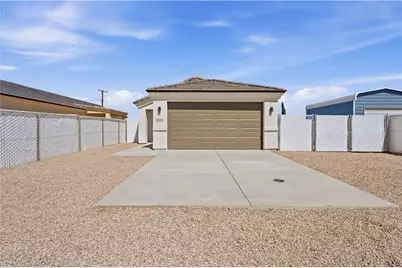 3055 E Butler Avenue, Kingman, AZ 86409 - Photo 1
