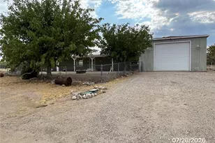29995 N Escalante Dr, Meadview, AZ 86444 - Photo 3