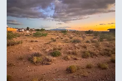 7856 E Saddleback Drive, Kingman, AZ 86401 - Photo 9