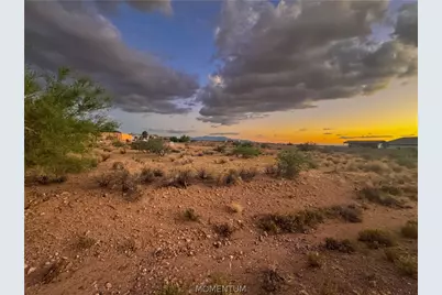 7856 E Saddleback Drive, Kingman, AZ 86401 - Photo 1