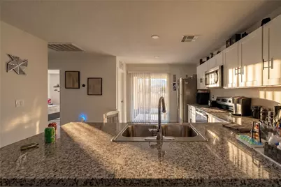 1723 Del Parado, Bullhead City, AZ 86442 - Photo 7