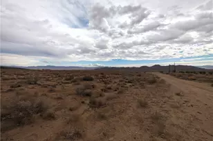 3275 E Arizona Ridge Rd, Kingman, AZ 86409 - Photo 1