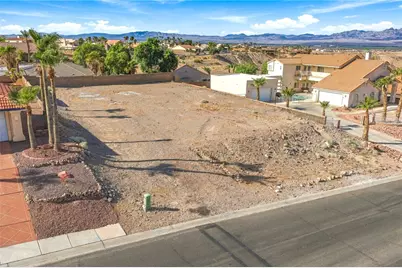 2070 N Jo Ann Avenue, Bullhead City, AZ 86442 - Photo 1