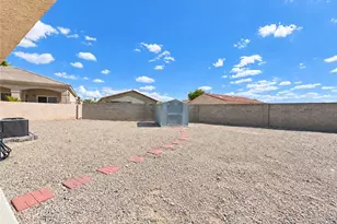 1852 E Club House Way, Fort Mohave, AZ 86426 - Photo 17
