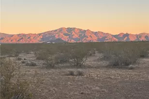 215-09-014E Centennial, Golden Valley, AZ 86413 - Photo 1