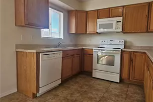 3050 Pacific Ave, Kingman, AZ 86401 - Photo 3