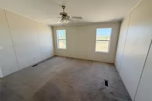 2656 Desierto Rd, Yucca, AZ 86438 - Photo 9