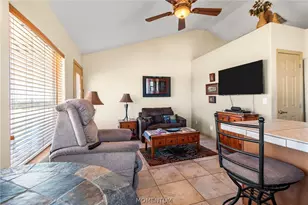 7241 E Shadow Ridge Dr, Yucca, AZ 86438 - Photo 7