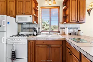 7241 E Shadow Ridge Dr, Yucca, AZ 86438 - Photo 9
