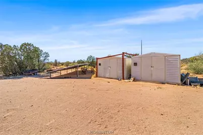 7241 E Shadow Ridge Drive, Yucca, AZ 86438 - Photo 33