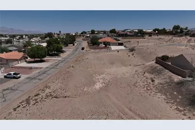 2030 E Primavera Bay, Fort Mohave, AZ 86426 - Photo 5