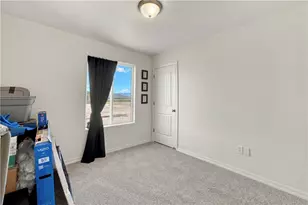10286 N Wood Camp Ct, Kingman, AZ 86401 - Photo 17