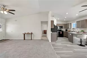 10286 N Wood Camp Ct, Kingman, AZ 86401 - Photo 7